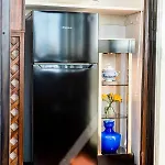Mikka Studios: Luxury Apartment